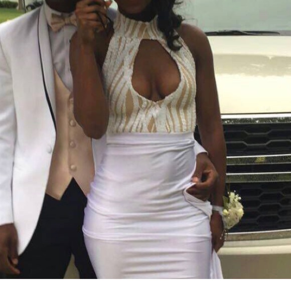 White and nude Prom dress , mermaid tale, - Picture 1 of 3